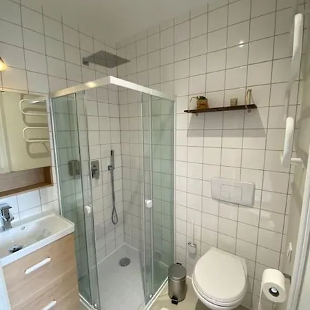 Holiday home Maison Neuf: Spacious 9-room Retreat With Terrace