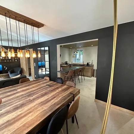 Maison Neuf: Spacious 9-room Retreat With Terrace